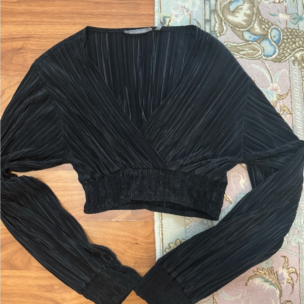 Black crop top